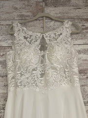 WHITE WEDDING GOWN (NEW)