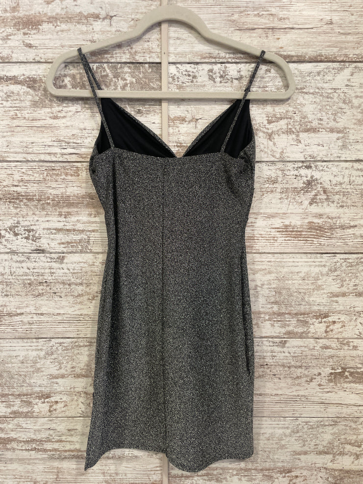 SILVER SPARKLY SHORT DRESS