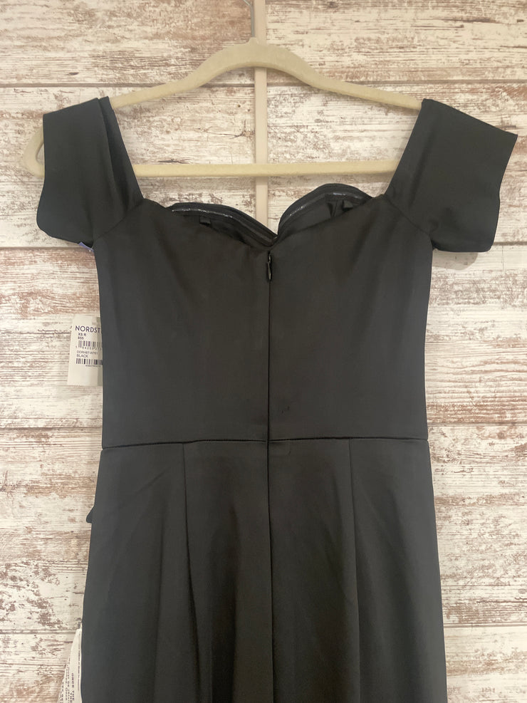 BLACK LONG EVENING GOWN (NEW)