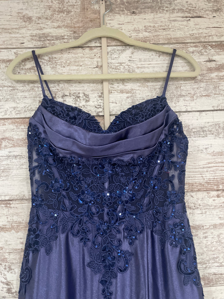 LAVENDER LONG EVENING GOWN