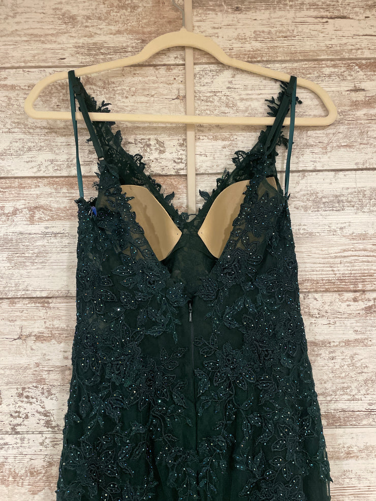 GREEN LACE MERMAID GOWN (NEW)