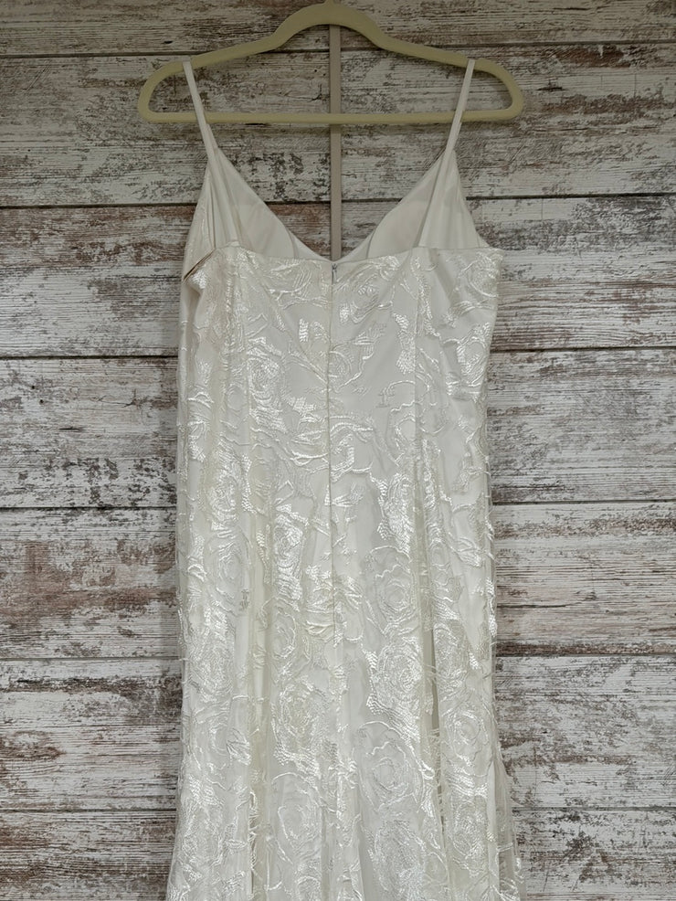 WHITE LACE WEDDING GOWN (NEW)