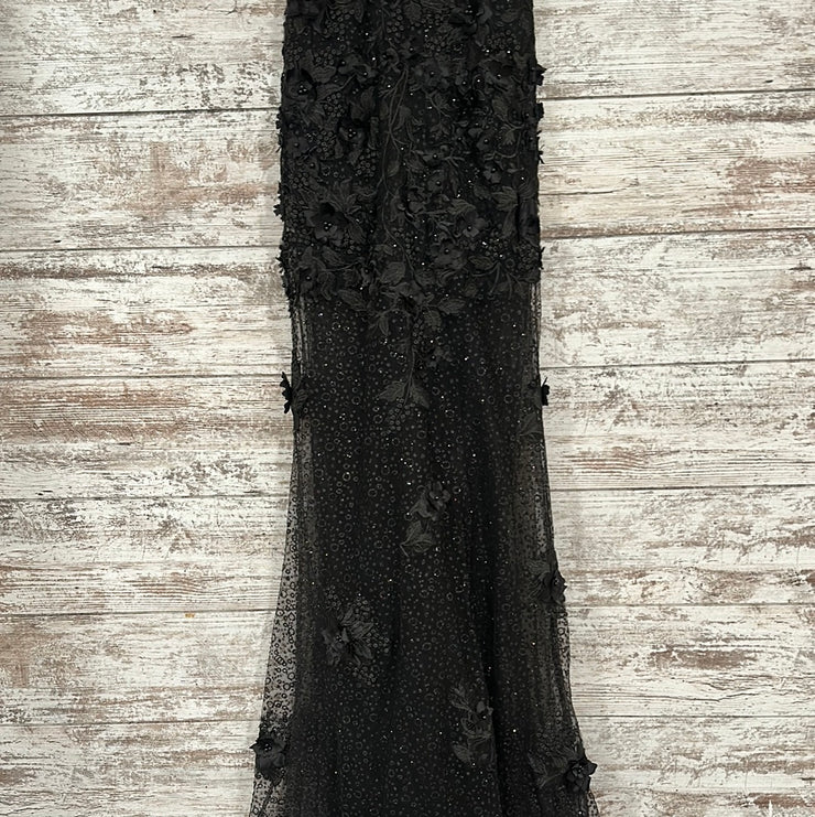 BLACK/FLORAL MERMAID GOWN