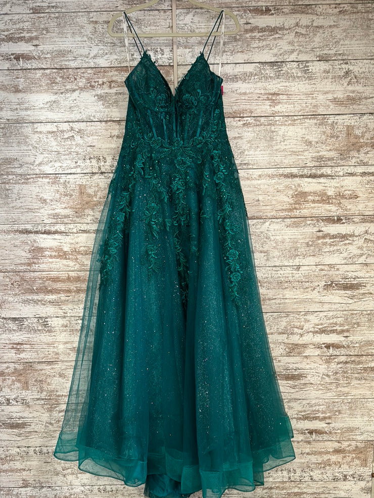 GREEN SPARKLY A LINE GOWN