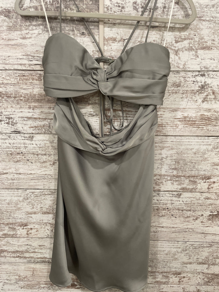 GREEN SHORT DRESS
