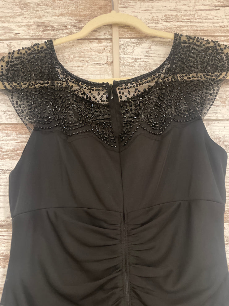 BLACK LONG EVENING GOWN