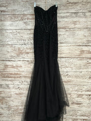 BLACK MERMAID GOWN