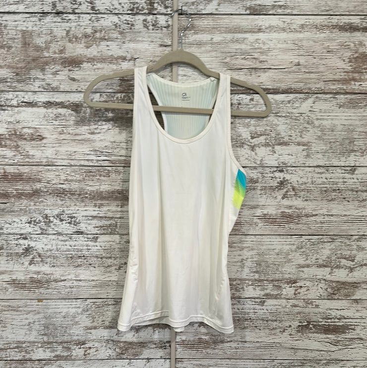 WHITE SLEEVELESS GAP FIT TOP