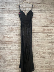 BLACK/FLORAL SPARKLY LONG DRES