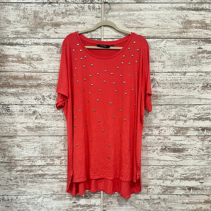 CORAL SHORT SLEEVE TOP