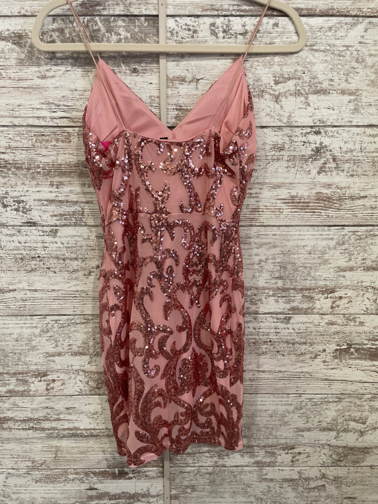PINK SPARKLY SHORT DRESS