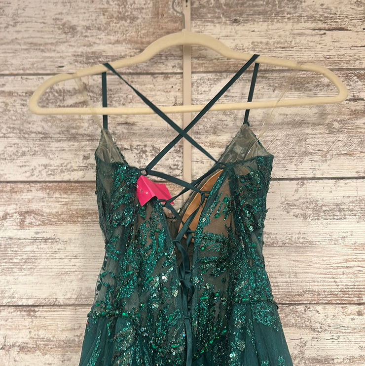 GREEN SPARKLY A LINE GOWN