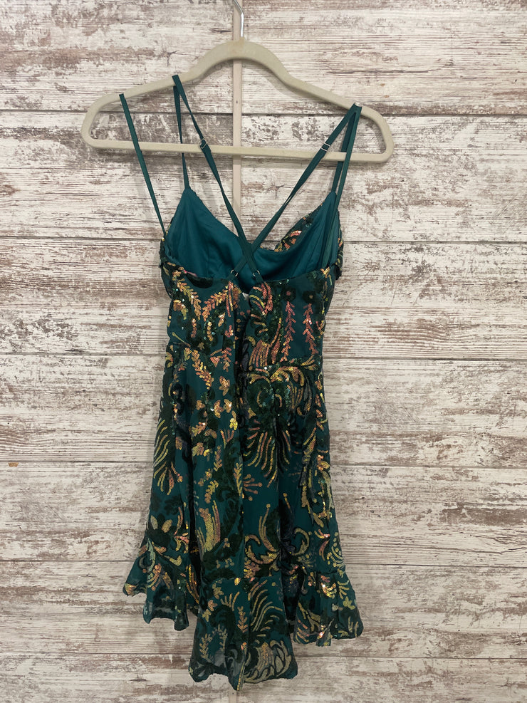 GREEN/GOLD SPARKLY SHORT DRESS