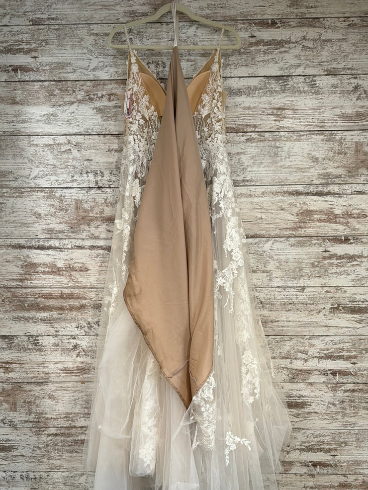 IVORY/NUDE WEDDING DRESS $1500