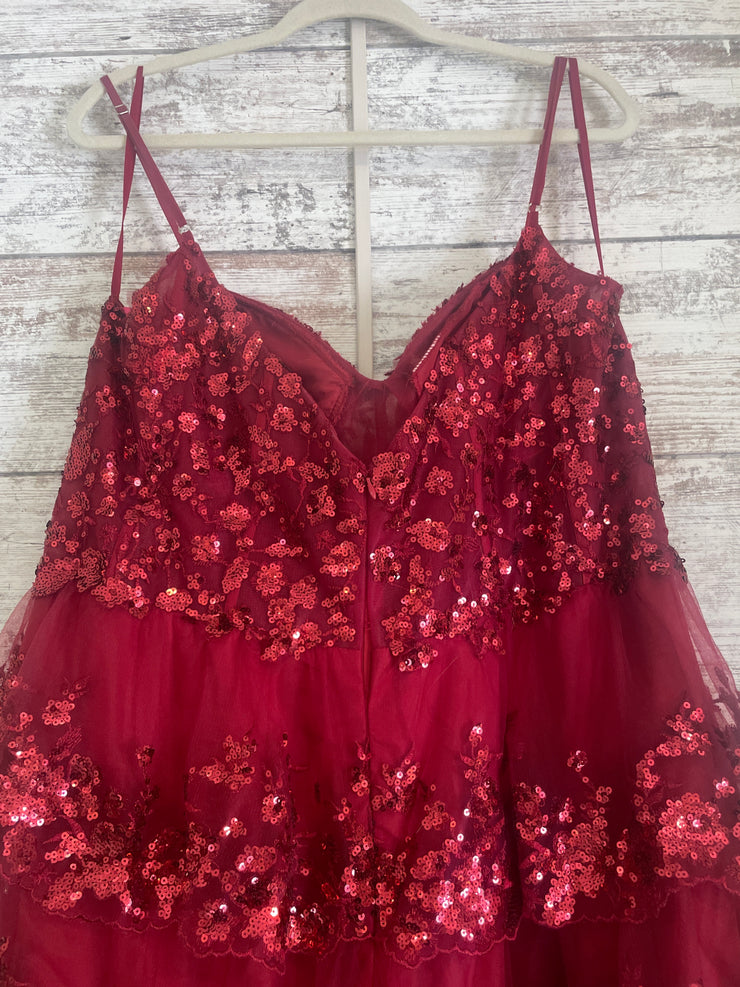 BURGUNDY SPARKLY TIERED A LINE