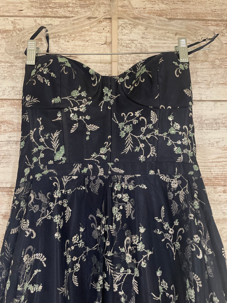 NAVY/GREEN SPARKLY A LINE GOWN