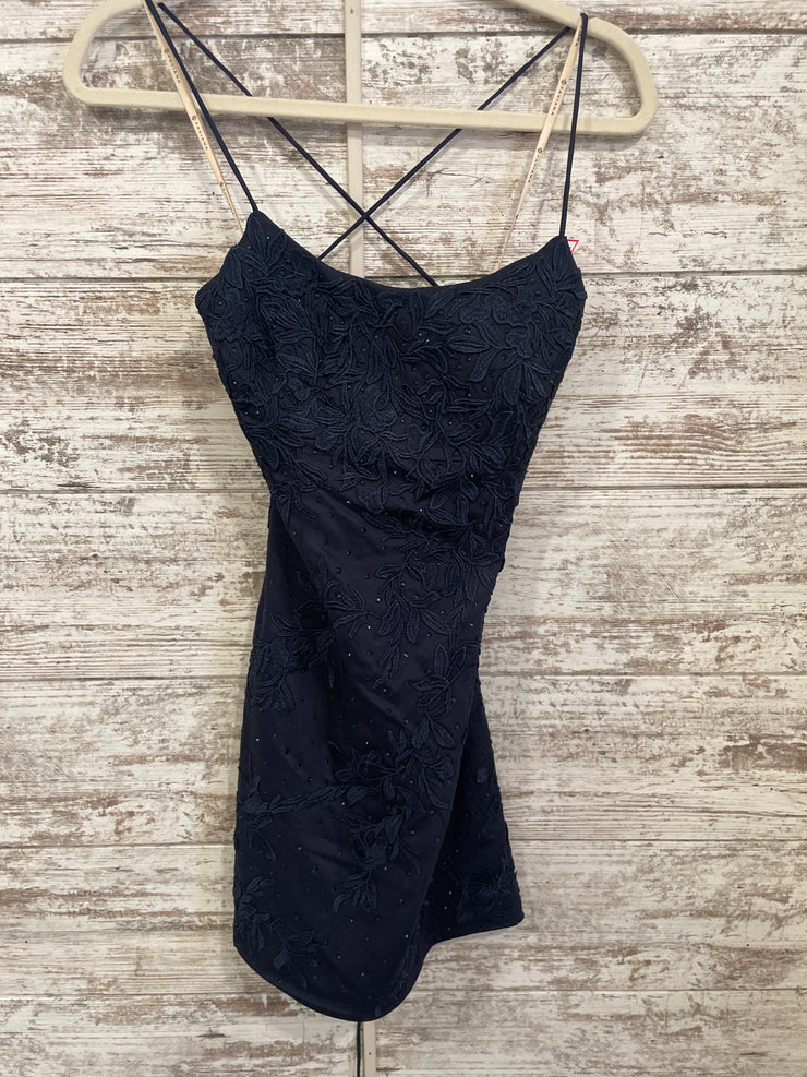 NAVY/FLORAL SHORT DRESS (NEW)