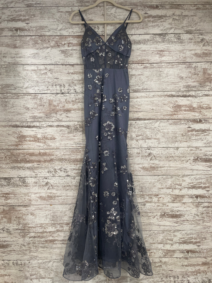 GRAY SPARKLY MERMAID GOWN