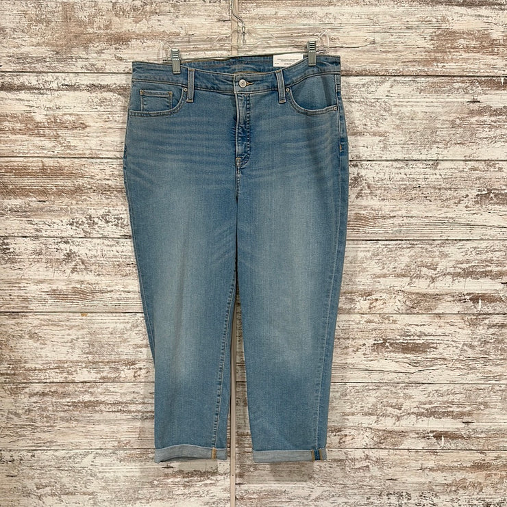 BLUE DENIM CROP JEANS $90