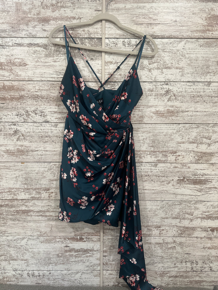 GREEN/FLORAL SHORT DRESS
