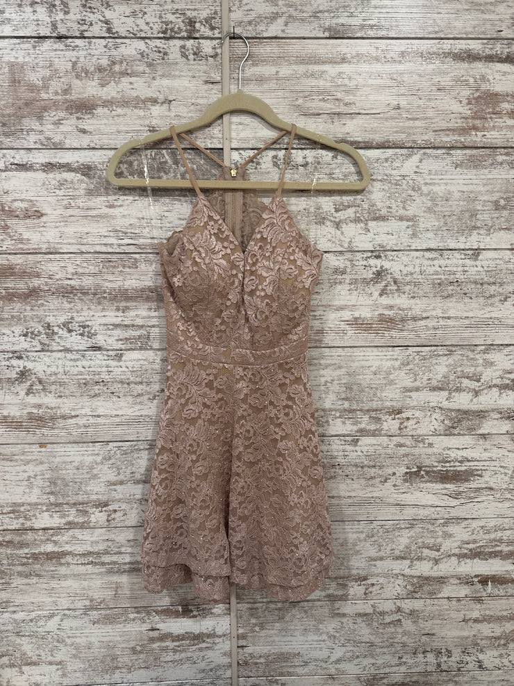 PINK LACE SHORT DRESS