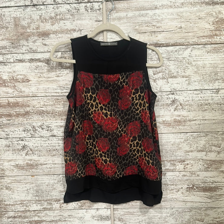 BLACK/RED ROSE SLEEVELESS TOP