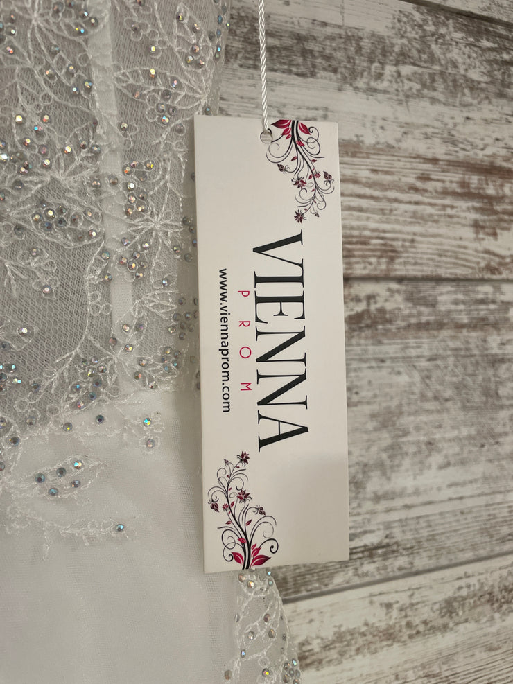 WHITE A LINE GOWN (NEW)