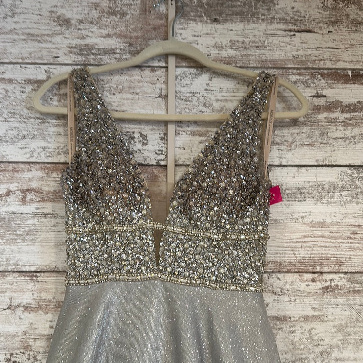 SILVER SPARKLY TOP A LINE GOWN