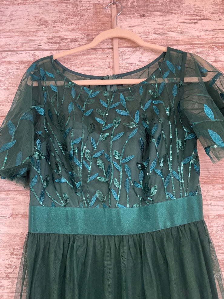 GREEN/FLORAL A LINE GOWN (NEW)