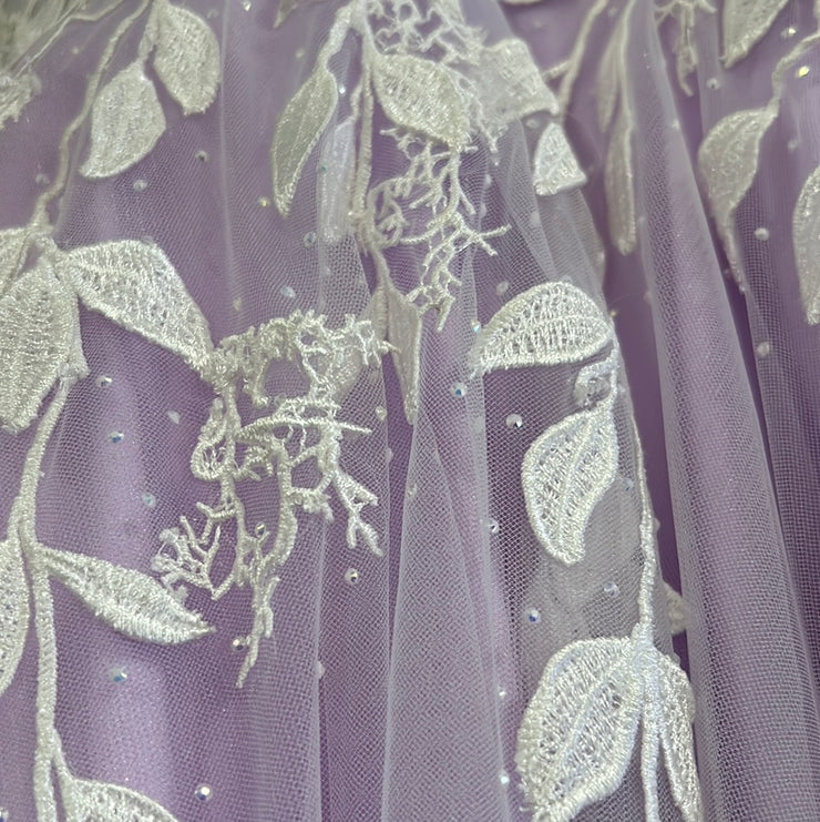 LAVENDER/WHITE FLORAL A LINE