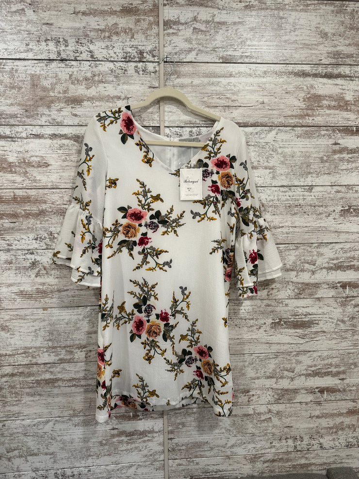 WHITE/FLORAL SHORT DRESS (NEW)