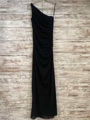 BLACK LONG EVENING GOWN