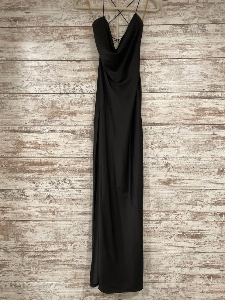BLACK LONG EVENING GOWN