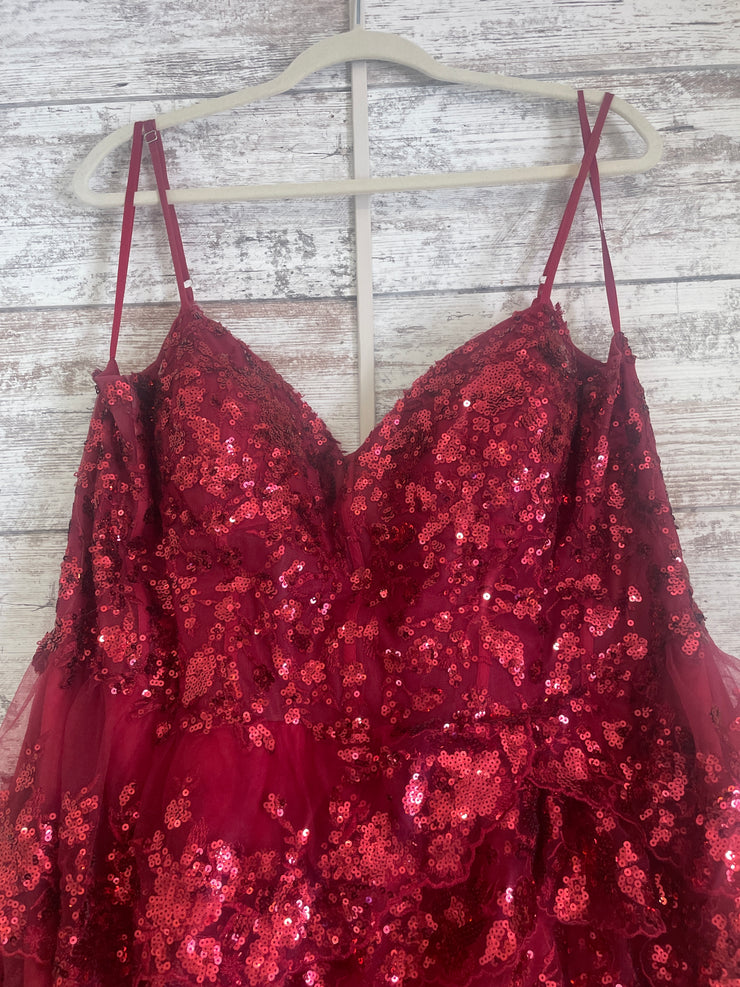 BURGUNDY SPARKLY TIERED A LINE