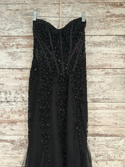 BLACK MERMAID GOWN