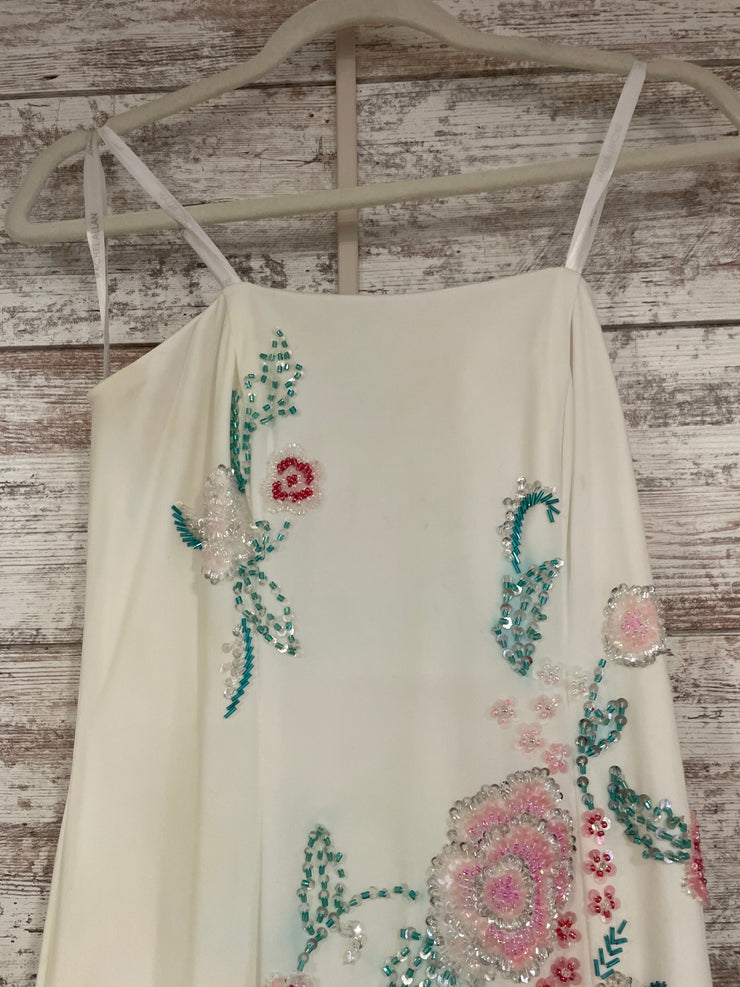 WHITE/FLORAL LONG EVENING GOWN