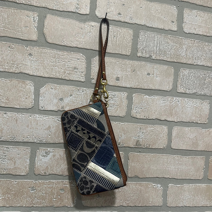 DENIM PATCHWORK WRISTLET
