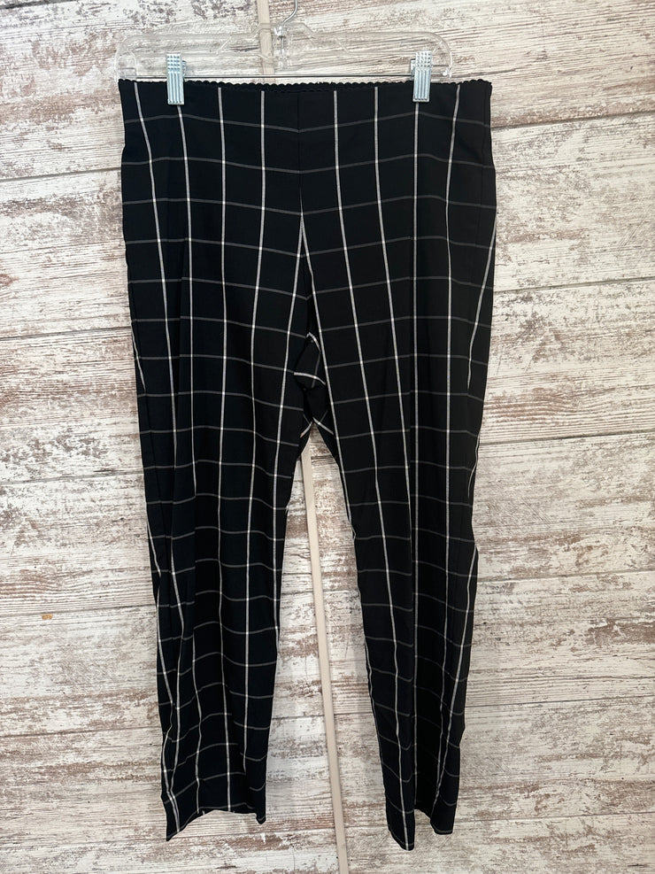 BLACK/WHITE STRETCH CROP PANTS