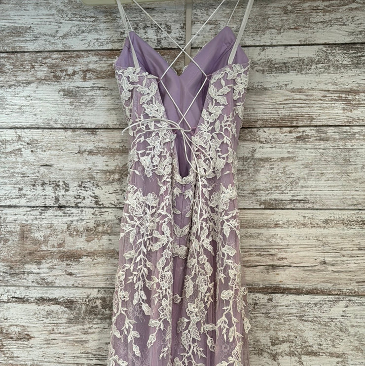 PURPLE/WHITE LONG EVENING GOWN