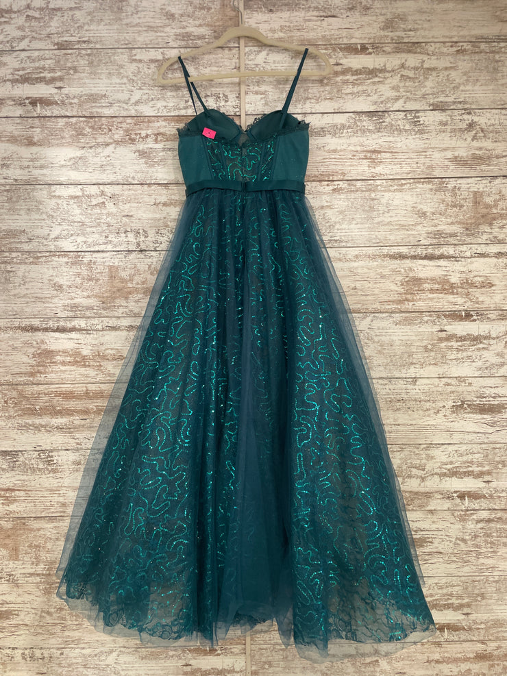 GREEN SPARKLY A LINE GOWN