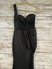 BLACK LONG EVENING GOWN