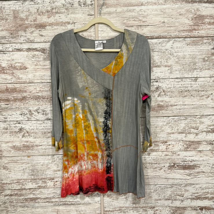 GRAY/COLORFUL LONG SLEEVE TOP