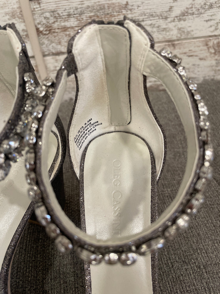 SILVER SPARKLY HEELS (NEW)