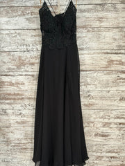 BLACK LONG EVENING GOWN