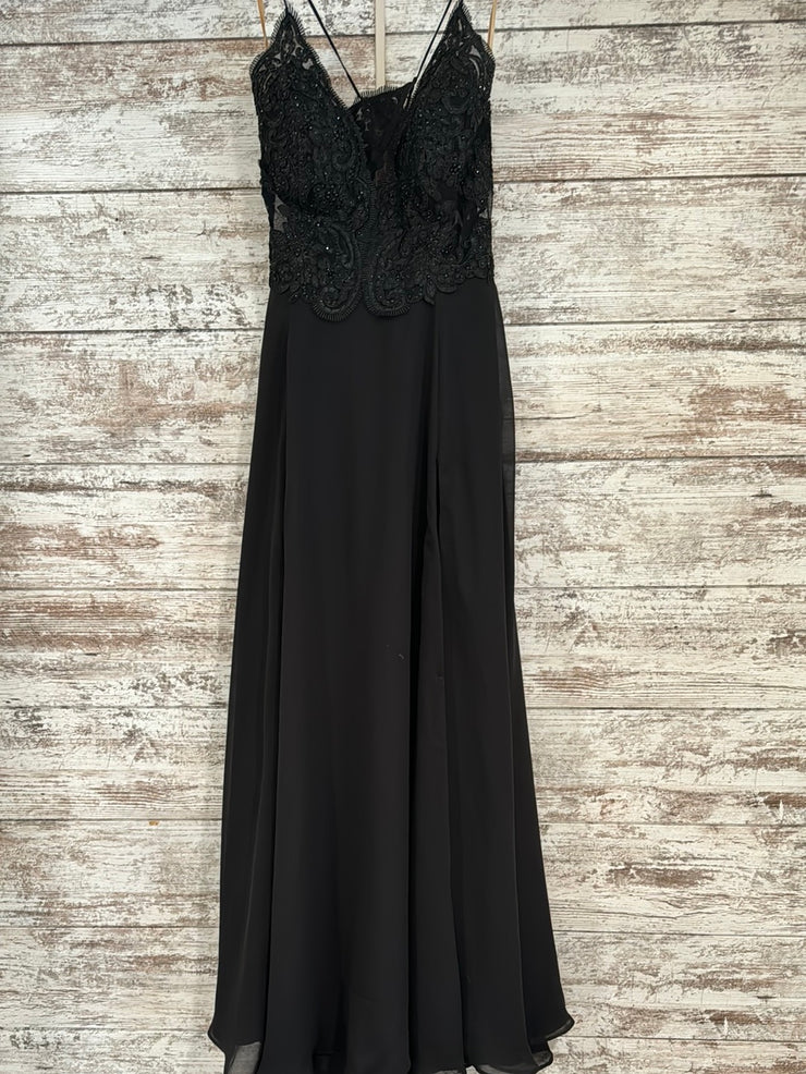 BLACK LONG EVENING GOWN