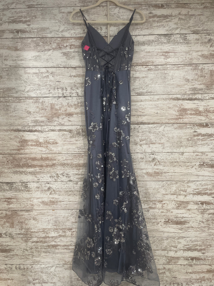 GRAY SPARKLY MERMAID GOWN