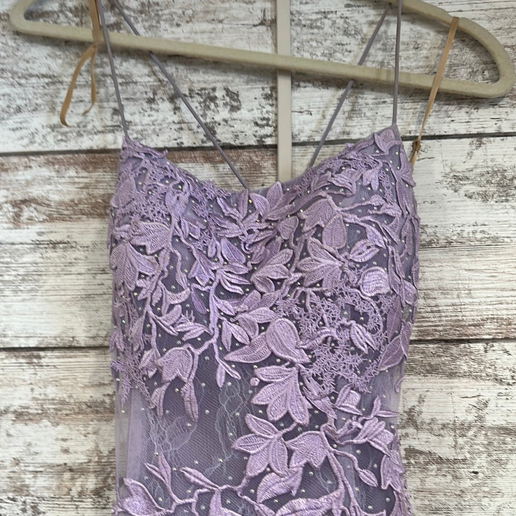 LAVENDER LACE MERMAID GOWN