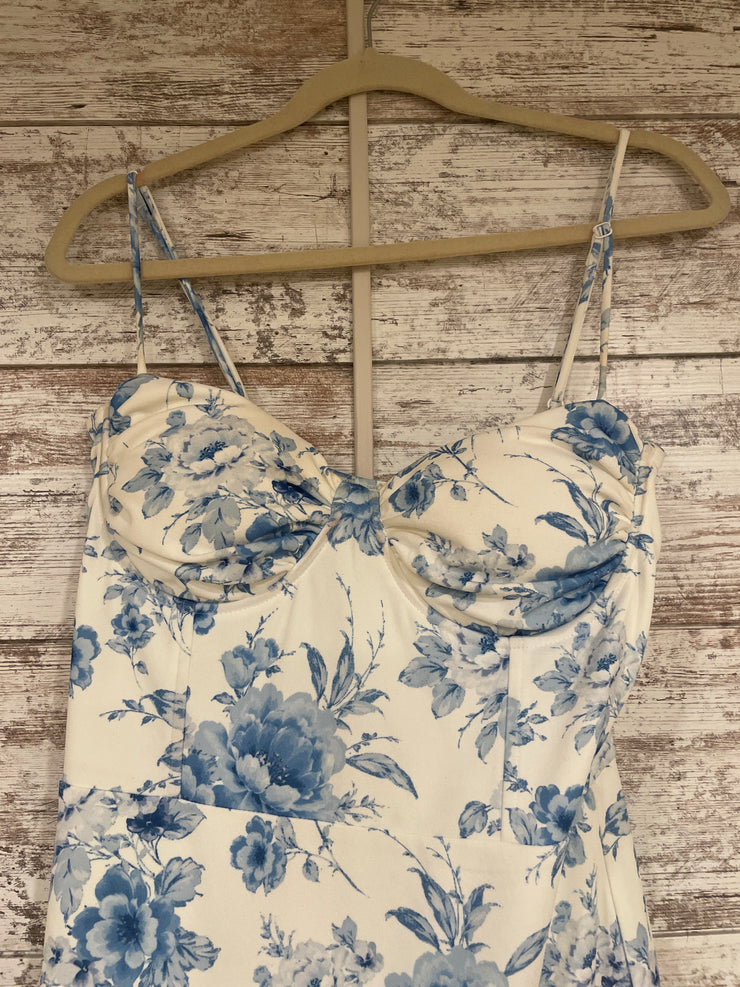 BLUE/WHITE FLORAL LONG DRESS