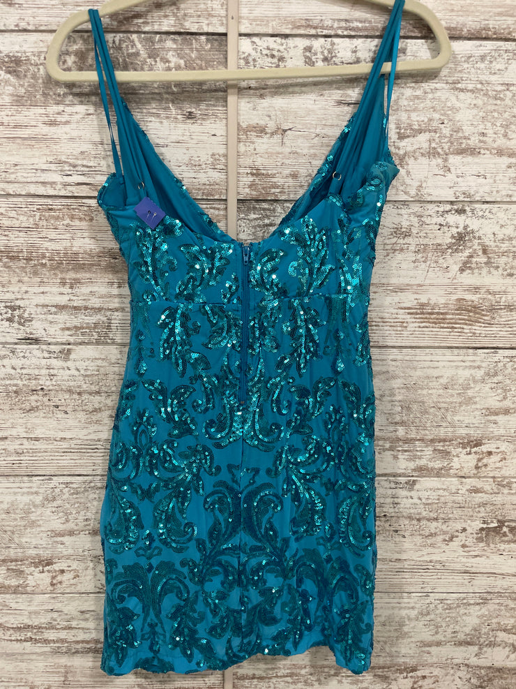 TURQUOISE SPARKLY SHORT DRESS