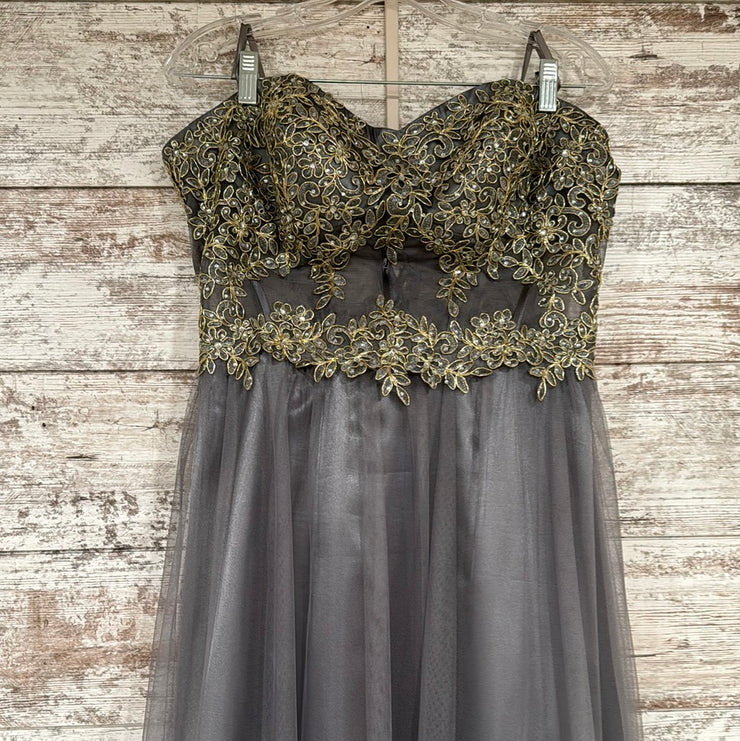 GRAY/GOLD A LINE GOWN